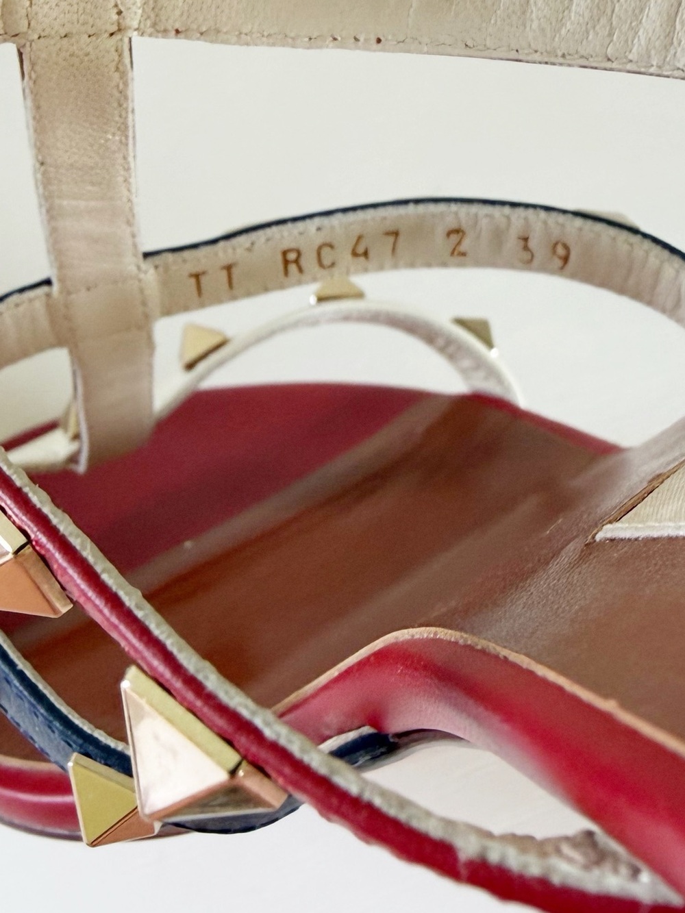 Valentino Garavani Rockstud Red White Blue Leather Sandals Block Heels EU 39 - Picture 10 of 12